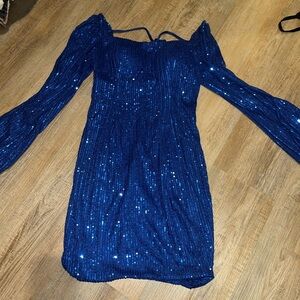 Blue Sequin Long-Sleeve Party Dress